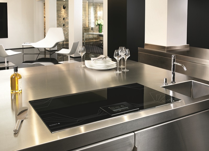 Стеклокерамические независимые варочные панели De Dietrich Стеклокерамические независимые варочные панели De Dietrich