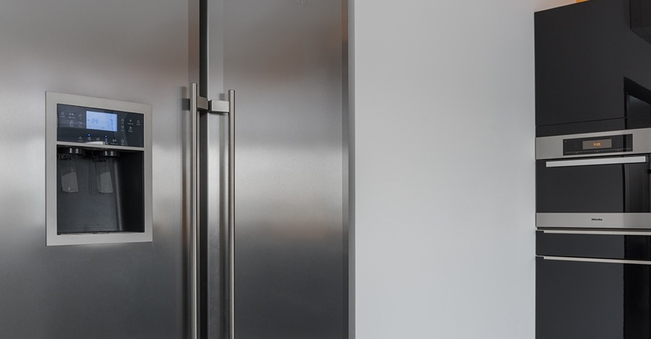 Холодильники Liebherr с ледогенератором