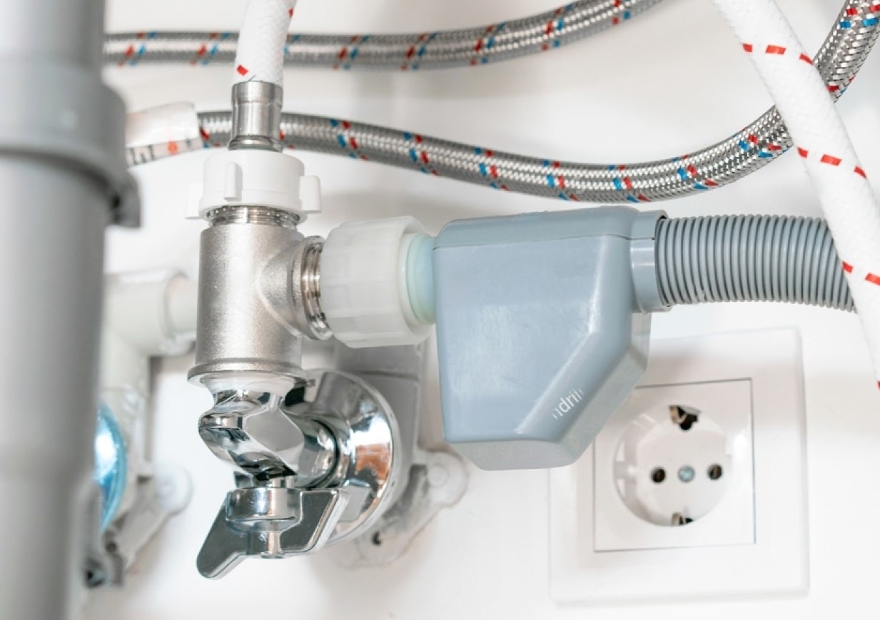 Как встроить посудомоечную машину в кухонный гарнитур  Как встроить посудомоечную машину в кухонный гарнитур