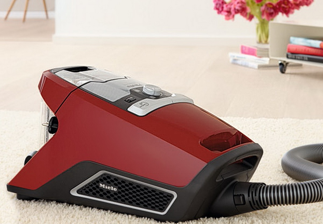 Пылесосы с контейнером для пыли Miele