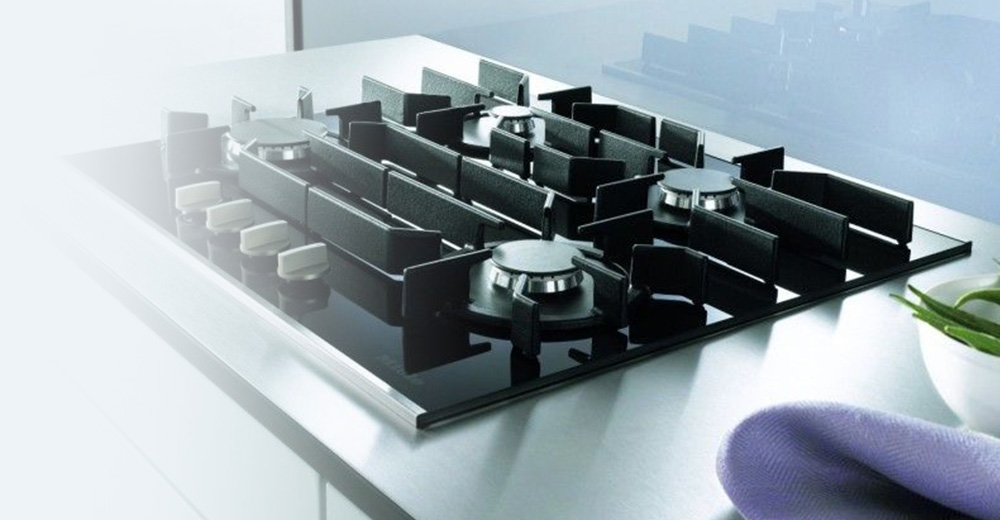 Обзор варочных панелей Smeg и Miele Обзор варочных панелей Smeg и Miele