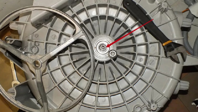 Как снять подшипник с барабана стиральной машины 