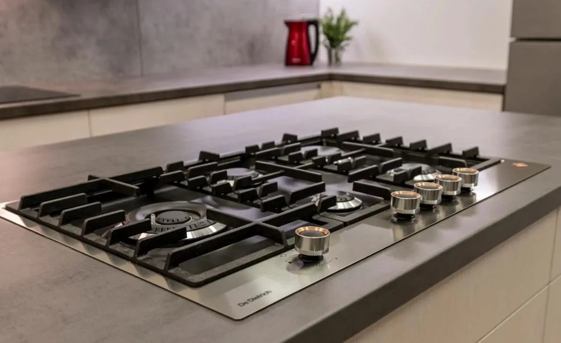 Независимые газовые варочные панели De Dietrich  Независимые газовые варочные панели De Dietrich