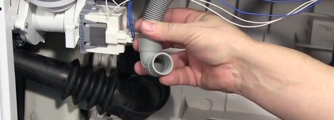 Не поступает вода в бак  Не поступает вода в бак