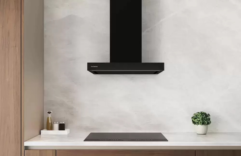 Черные вытяжки 60 см De Dietrich