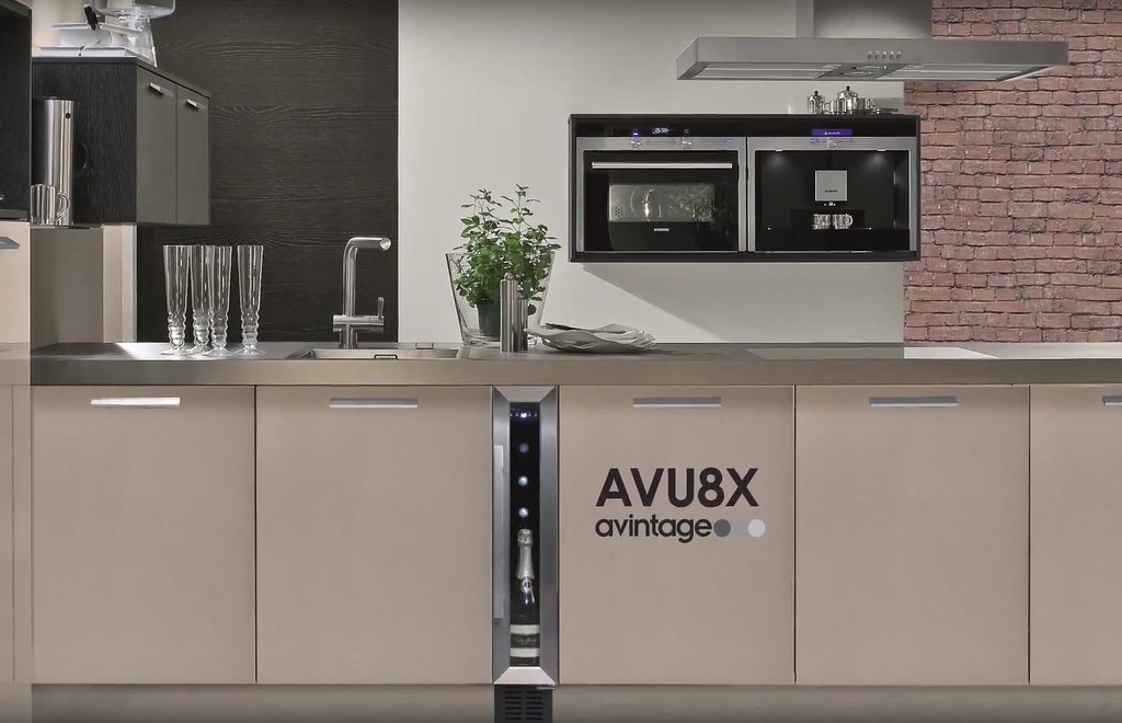 Винные шкафы на 8 бутылок Винные шкафы на 8 бутылок