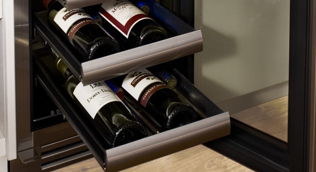 Как выбрать винный шкаф для дома