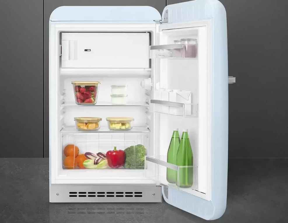 Двухкамерные холодильники высотой 150 см Двухкамерные холодильники высотой 150 см