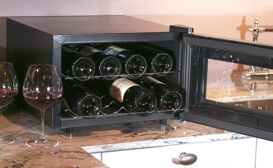 Настольные винные шкафы Настольные винные шкафы