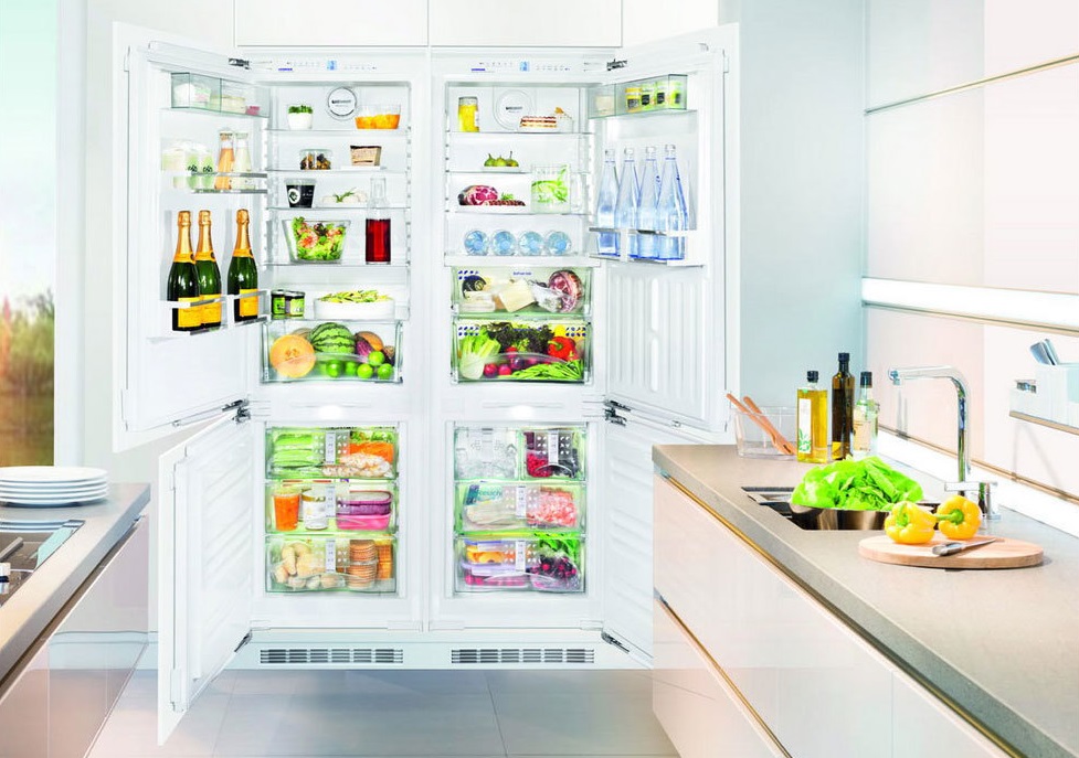 Встраиваемые двухдверные холодильники