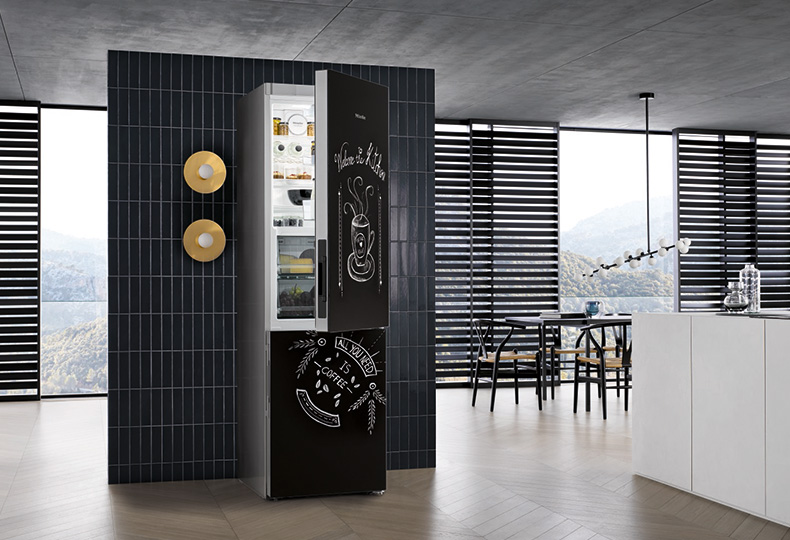 Чёрные встраиваемые холодильники Чёрные встраиваемые холодильники