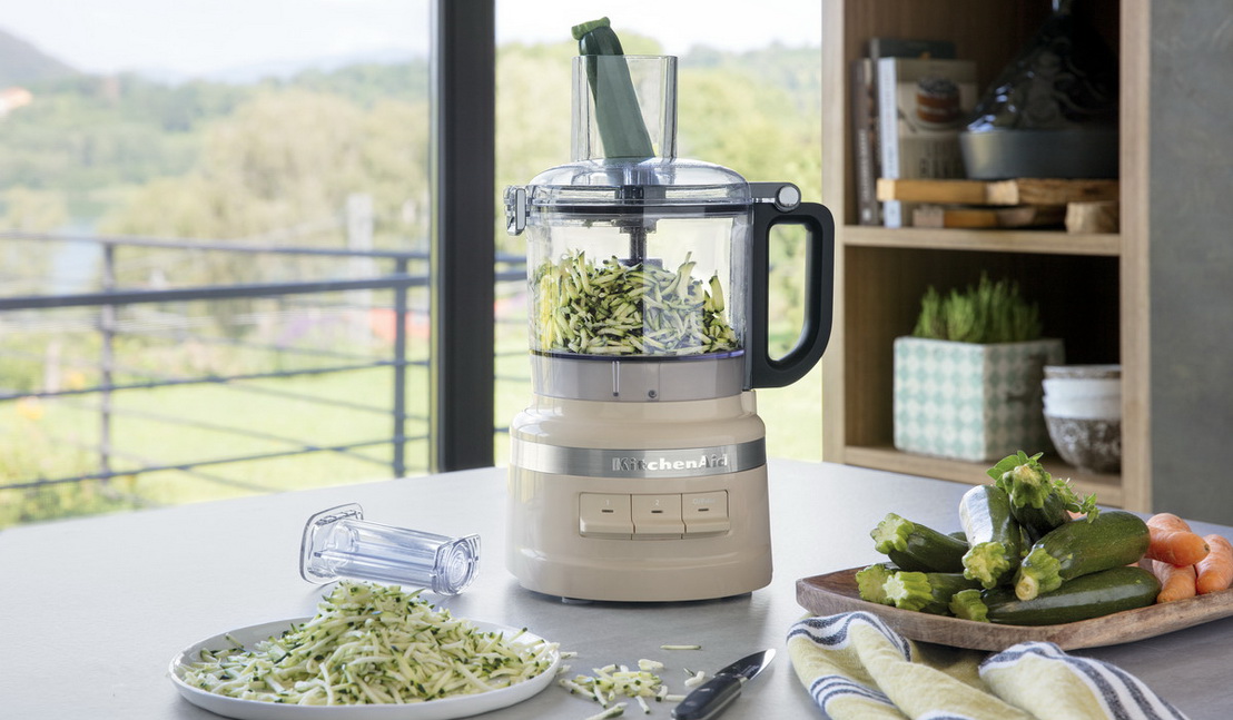 Кухонные комбайны с блендером Кухонные комбайны с блендером