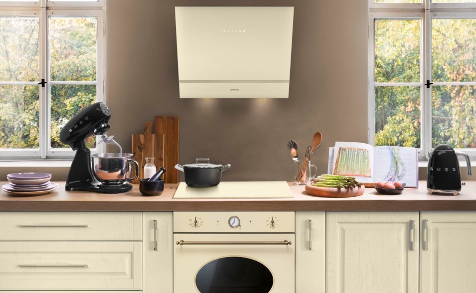 Кухонные вытяжки Smeg  Кухонные вытяжки Smeg