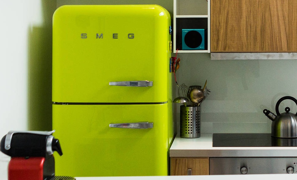 Зелёные холодильники Smeg  Зелёные холодильники Smeg
