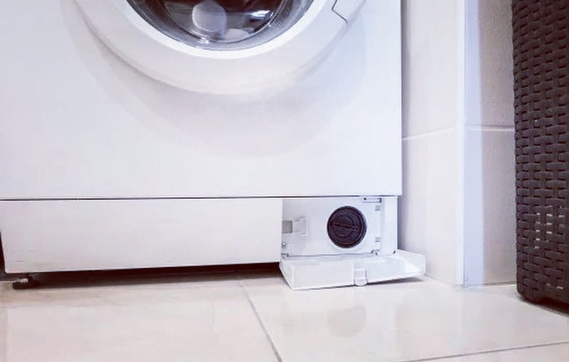 Почему стиральная машина прыгает при отжиме и как решить эту проблему