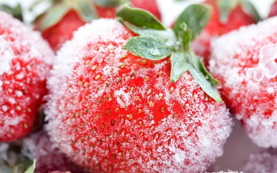 Греются боковые стенки холодильника