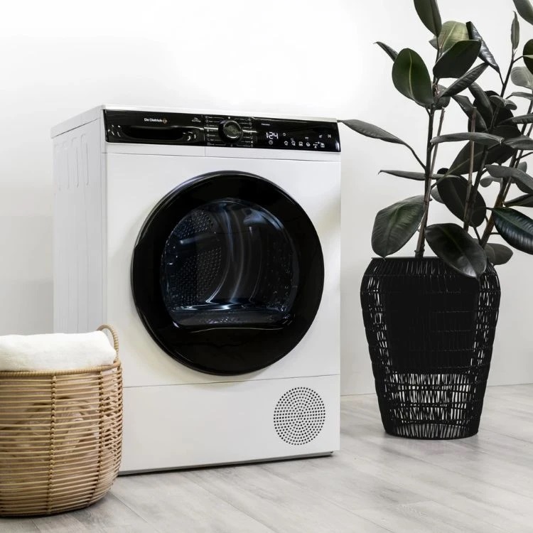 Сушильная машина De Dietrich в интерьере Сушильная машина De Dietrich в интерьере