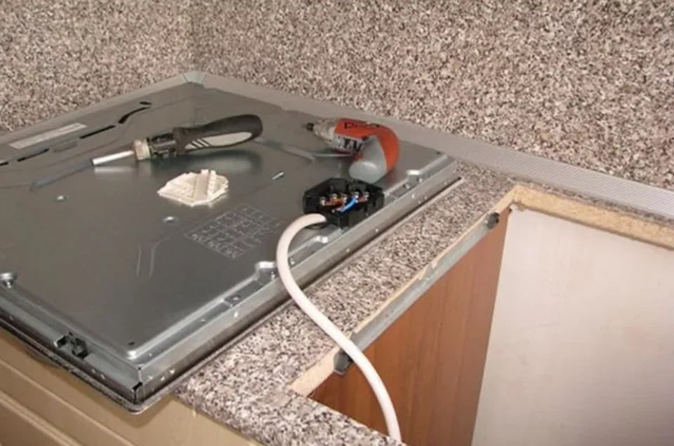 Какой кабель нужен для подключения варочной панели Какой кабель нужен для подключения варочной панели