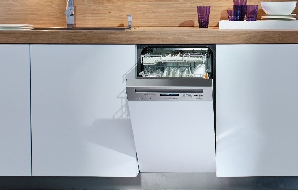 Как выбрать встраиваемую посудомоечную машину 45 см