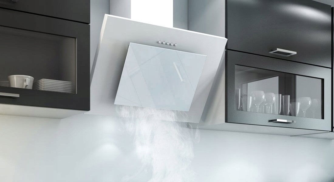 Белые наклонные вытяжки 60 см Белые наклонные вытяжки 60 см