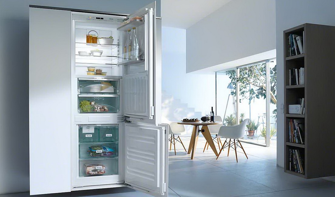 Холодильники с объемом камеры 500 литров Холодильники с объемом камеры 500 литров