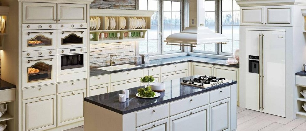 Электрические духовые шкафы Smeg с пароваркой  Электрические духовые шкафы Smeg с пароваркой