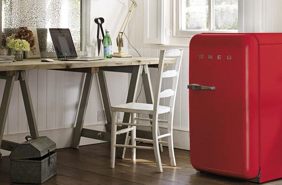 Маленькие красные холодильники Маленькие красные холодильники