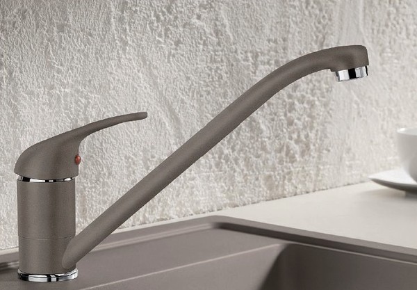 Смесители для кухни из искусственного камня