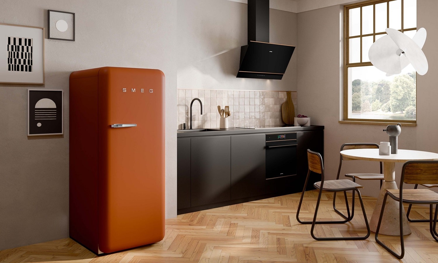 Коричневый двухкамерный холодильник Smeg Коричневый двухкамерный холодильник Smeg