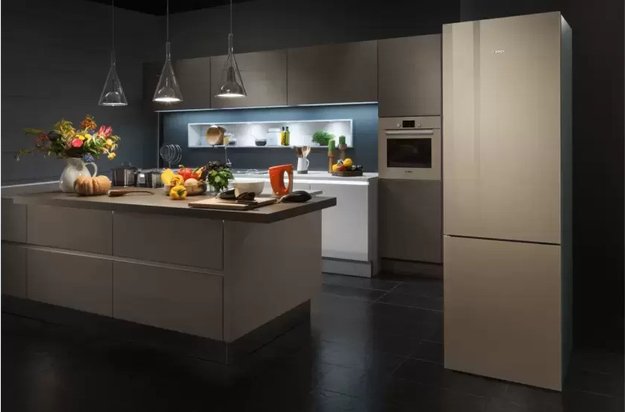 Холодильник с нижней морозильной камерой BOSCH KGN39LQ32R (фото 8) Холодильник с нижней морозильной камерой BOSCH KGN39LQ32R (preview 8)