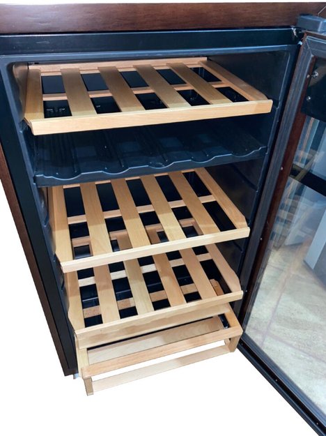 Винный шкаф La Sommeliere LS34.2Z/wood (фото 4) Винный шкаф La Sommeliere LS34.2Z/wood (preview 4)