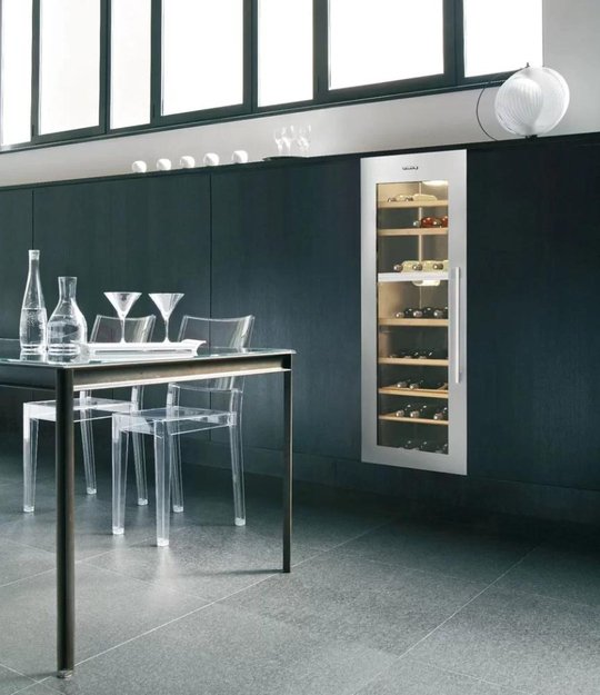 Винный шкаф De Dietrich DWSR 980 X (фото 2) Винный шкаф De Dietrich DWSR 980 X (preview 2)