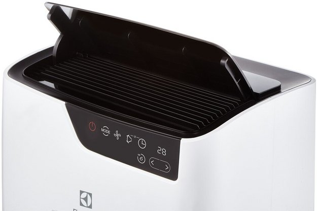 Мобильный кондиционер Electrolux EACM-12 GT/N6 (preview 4)