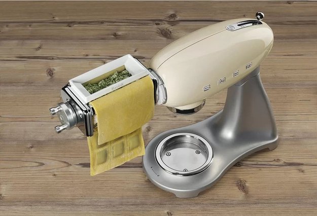 Насадка для приготовления равиоли Smeg SMRM01 (фото 3) Насадка для приготовления равиоли Smeg SMRM01 (preview 3)