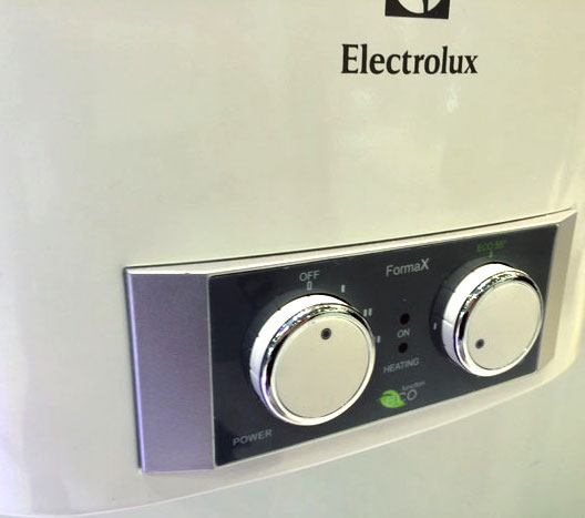 Водонагреватель Electrolux EWH 100 Formax (preview 1)