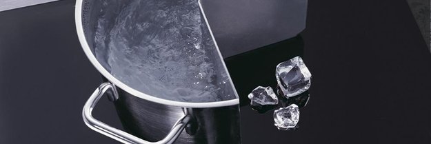 Индукционная варочная панель Kuppersbusch KI 8550.0 KSMR (фото 4) Индукционная варочная панель Kuppersbusch KI 8550.0 KSMR (preview 4)