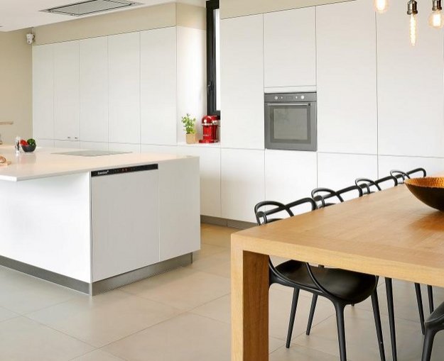 Встраиваемый монотемпературный винный шкаф EuroCave I-090018-S (preview 3)