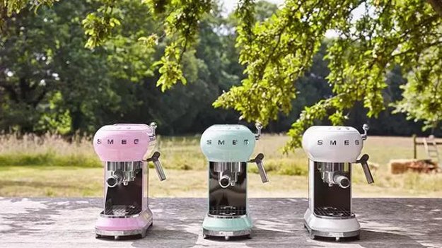 Кофемашина Smeg ECF01CREU (preview 17)