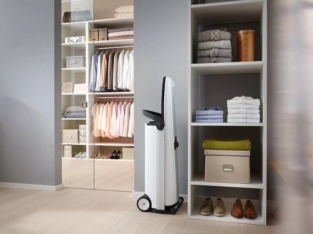 Гладильная система Miele B 3847 новая без фирменной коробки (фото 2) Гладильная система Miele B 3847 новая без фирменной коробки (preview 2)