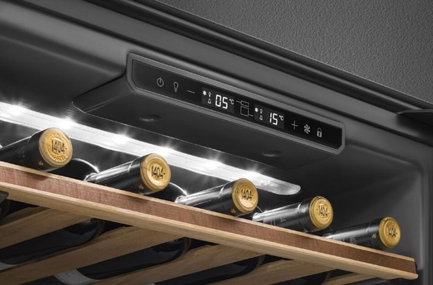 Встраиваемый холодильный шкаф для вина Smeg CVI129B3 (фото 6) Встраиваемый холодильный шкаф для вина Smeg CVI129B3 (preview 6)