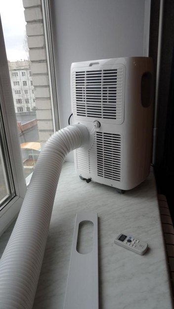 Мобильный кондиционер Electrolux EACM-8 CL/N3 (preview 3)