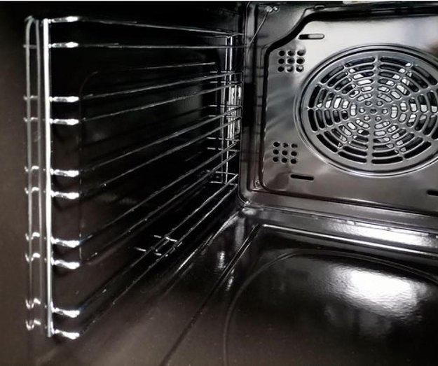 Встраиваемый электрический духовой шкаф Kaiser EH 4796 ElfAD (фото 3) Встраиваемый электрический духовой шкаф Kaiser EH 4796 ElfAD (preview 3)