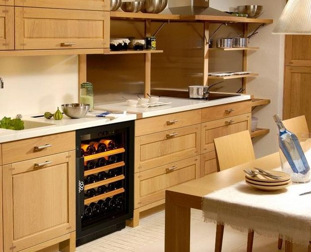 Встраиваемый мультитемпературный винный шкаф EuroCave K-800013-S (preview 4)