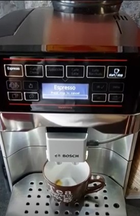 Кофемашина Bosch TPE40307 (video 1)