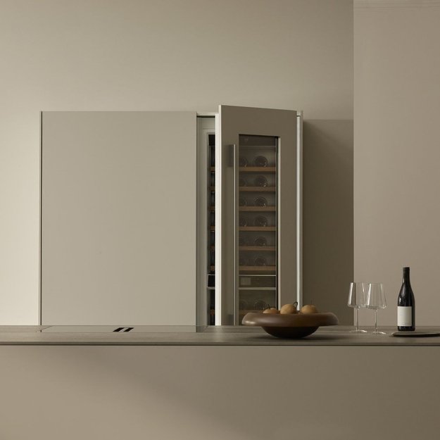 Встраиваемый винный шкаф V-Zug WineCooler V6000 Supreme WC6T-51097 R (фото 2) Встраиваемый винный шкаф V-Zug WineCooler V6000 Supreme WC6T-51097 R (preview 2)