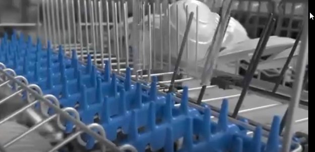 Встраиваемая посудомоечная машина Electrolux EEG63400L (video 2)