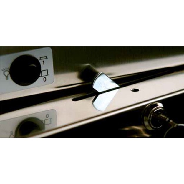 Холодильный шкаф для колбасных изделий и сыров IP SALK 301 CF (фото 3) Холодильный шкаф для колбасных изделий и сыров IP SALK 301 CF (preview 3)