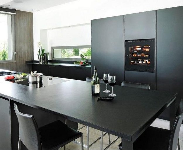 Встраиваемый монотемпературный винный шкаф EuroCave I-090011-XS (preview 3)