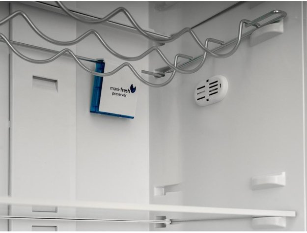 Встраиваемый холодильник Schaub Lorenz SL SE311WE (фото 11) Встраиваемый холодильник Schaub Lorenz SL SE311WE (preview 11)