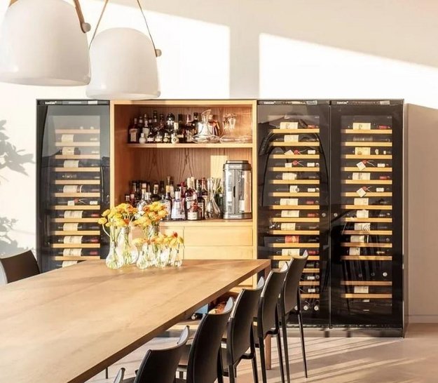 Встраиваемый монотемпературный винный шкаф EuroCave I-090020-L (preview 3)